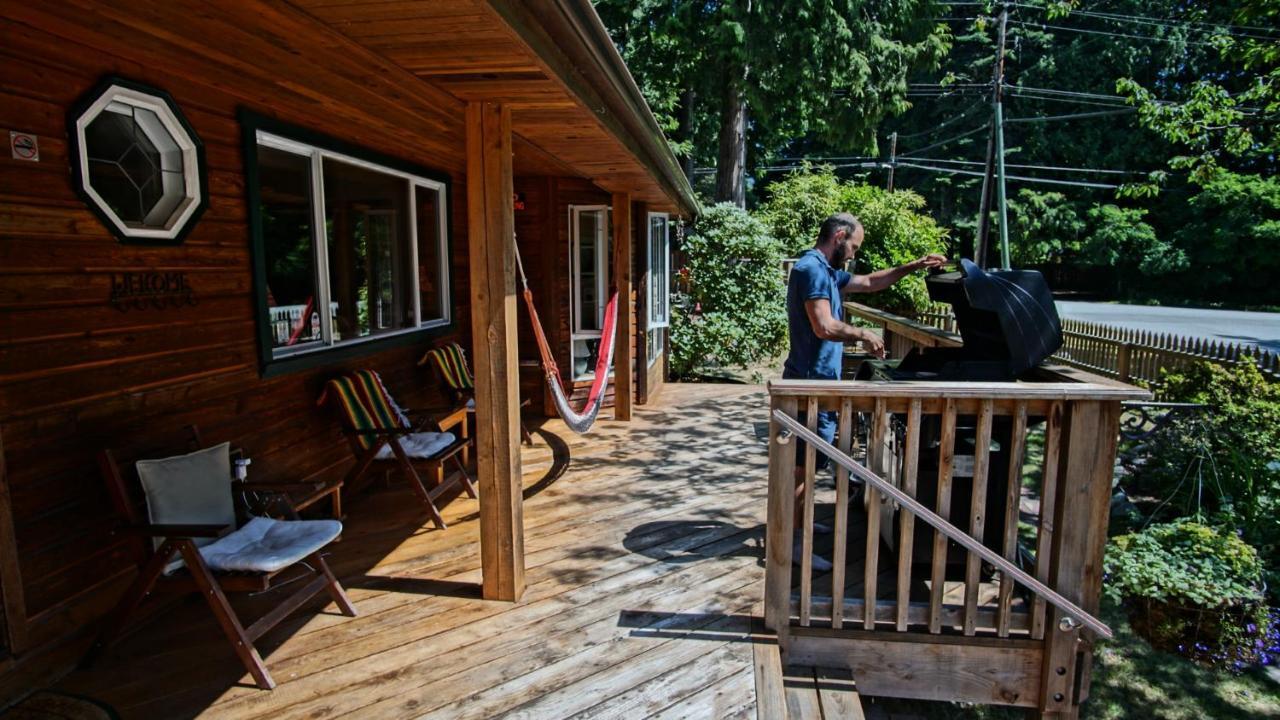 Up The Creek Backpacker'S Lodge Roberts Creek Екстериор снимка